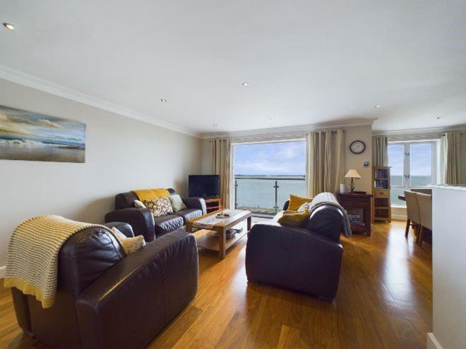 Cosy 3 Bedroom Apartment In Central Portrush With Sea Views Zewnętrze zdjęcie